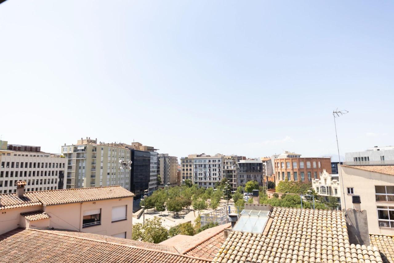 Апартаменты Bravissimo Eiximenis, With Beautiful Terrace And Views Жирона Экстерьер фото